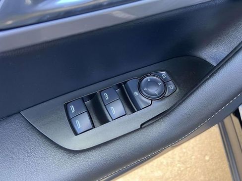 Certified 2025 Chevrolet Blazer LT image 20