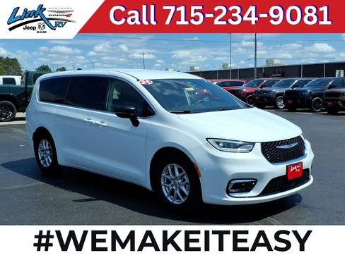 Used 2024 Chrysler Pacifica Touring-L FWD image 1