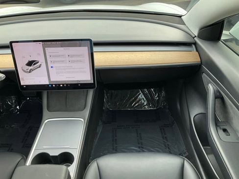 Used 2021 Tesla Model 3 Standard Range Plus RWD image 60