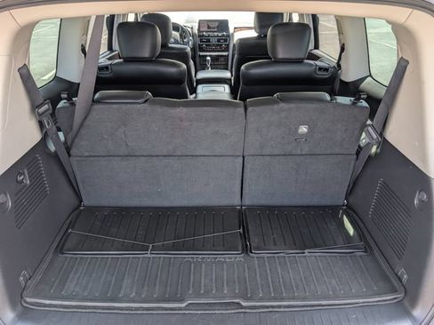 Used 2023 Nissan Armada SL w/ Captain's Chairs Package AWD/4WD image 14