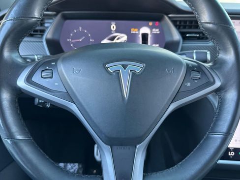 Used 2020 Tesla Model X Performance image 21