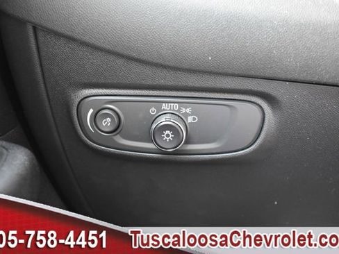 Used 2024 Chevrolet Equinox LS w/ LS Convenience Package image 36