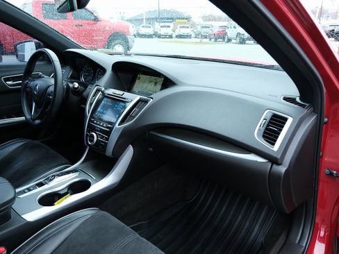 Used 2018 Acura TLX V6 w/ Technology & A-SPEC Pkg image 34