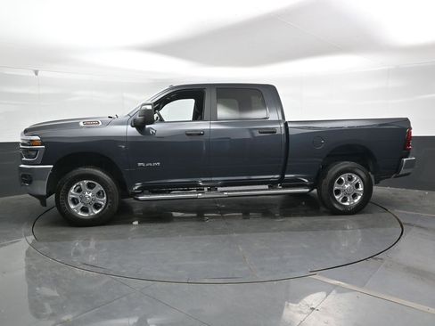 Used 2025 RAM 2500 Big Horn AWD/4WD image 10