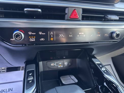 New 2026 Kia Sorento SX Prestige image 19