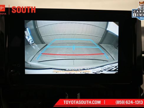 Used 2024 Toyota Corolla LE FWD image 18