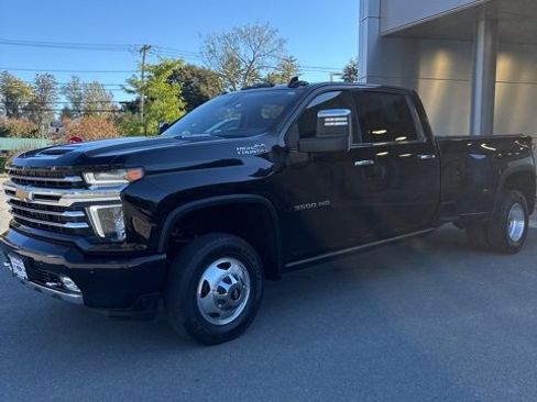 Used 2021 Chevrolet Silverado 3500 High Country w/ Snow Plow Prep/Camper Package image 2