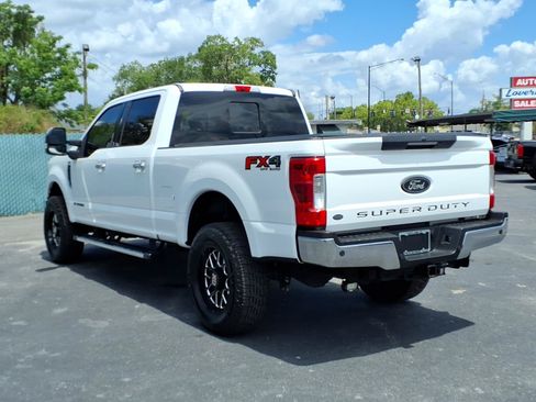 Used 2018 Ford F350 Lariat w/ Lariat Ultimate Package AWD/4WD image 3