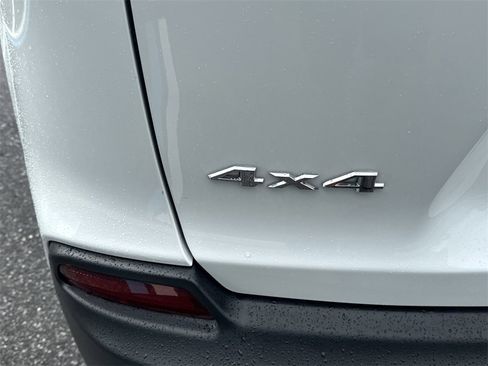 Used 2022 Jeep Cherokee Latitude Lux image 10