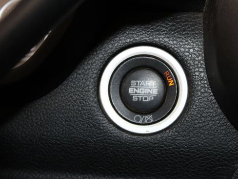 Used 2019 RAM 2500 Big Horn AWD/4WD image 28