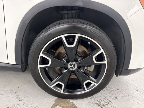 Certified 2019 Mercedes-Benz GLA 250 image 13