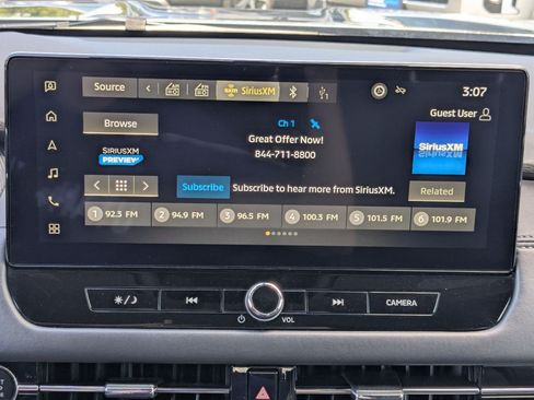 Used 2025 Mitsubishi Outlander SE AWD/4WD image 24