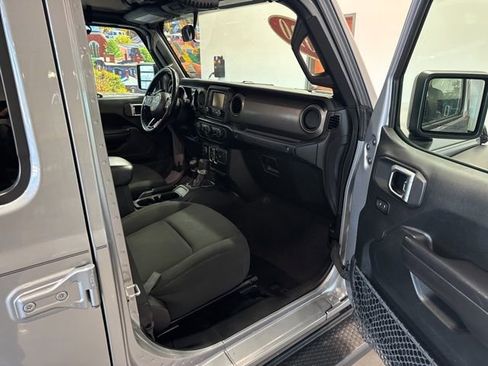 Used 2020 Jeep Wrangler Unlimited Sport S AWD/4WD image 53