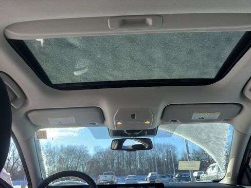 New 2026 Nissan Sentra SV image 28