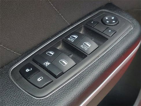 Used 2023 Dodge Charger GT image 11