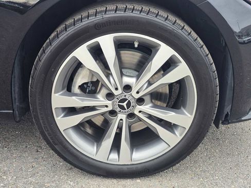 Used 2021 Mercedes-Benz C 300 4MATIC Sedan image 9