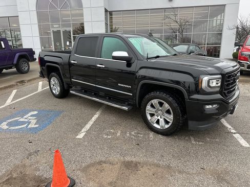 Used 2017 GMC Sierra 1500 SLT image 37