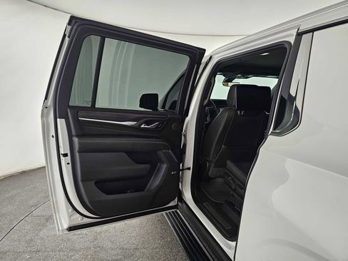 Used 2021 GMC Yukon XL Denali w/ Denali Ultimate Package image 17