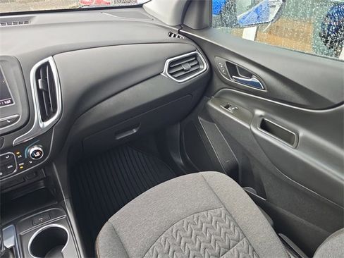 Certified 2024 Chevrolet Equinox LT w/ LPO, Floor Liner Package image 14