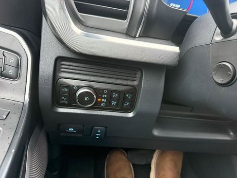 Used 2025 Ford F250 Platinum AWD/4WD image 22