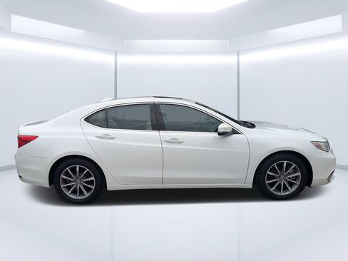 Used 2020 Acura TLX w/ Technology Package FWD image 2