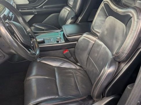 Used 2020 Lincoln Aviator Reserve w/ Equipment Group 201A image 28