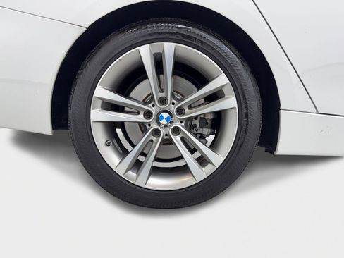 Used 2018 BMW 340i Gran Turismo xDrive image 49