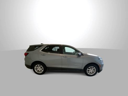 Used 2024 Chevrolet Equinox LT AWD/4WD image 9