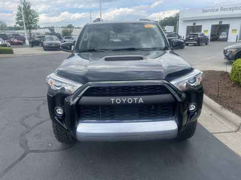 Used 2024 Toyota 4Runner TRD Off-Road Premium w/ Moonroof Package AWD/4WD image 3