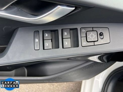 Used 2024 Kia Niro Wind w/ Wind Preserve Package FWD image 16
