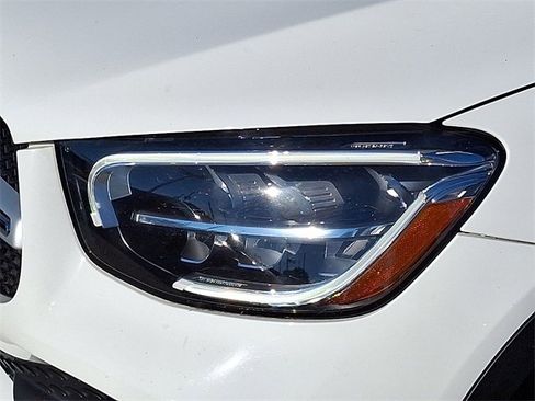Used 2020 Mercedes-Benz GLC 300 image 30