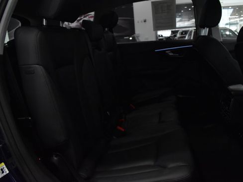 Used 2023 Audi Q7 3.0T Prestige image 31