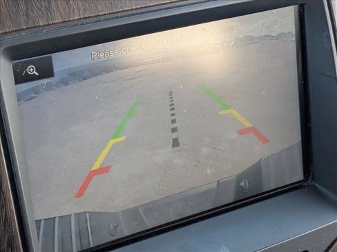 Used 2013 Ford F150 Lariat w/ Luxury Equipment Group image 12