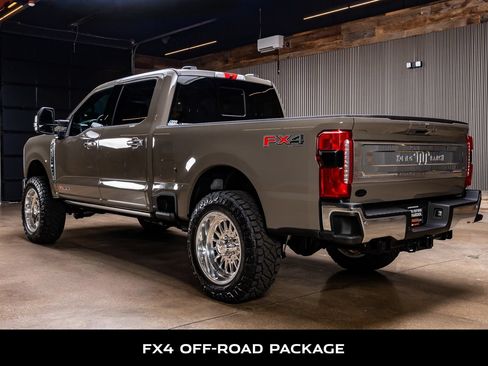 Used 2026 Ford F250 King Ranch w/ Chrome Package AWD/4WD image 7