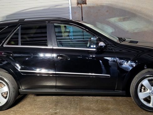 Used 2010 Mercedes-Benz ML 350 2WD image 8