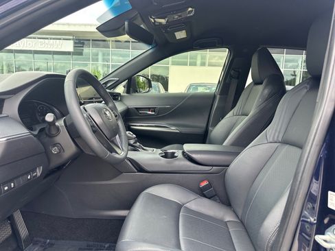 Used 2021 Toyota Venza XLE w/ Softex Package AWD/4WD image 20