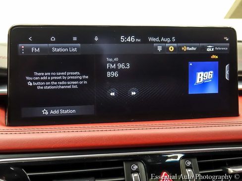 Used 2023 Genesis G70 3.3T w/ Sport Prestige Package AWD/4WD image 17