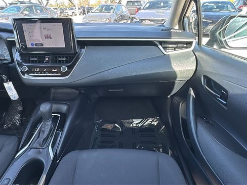 Certified 2025 Toyota Corolla LE image 41