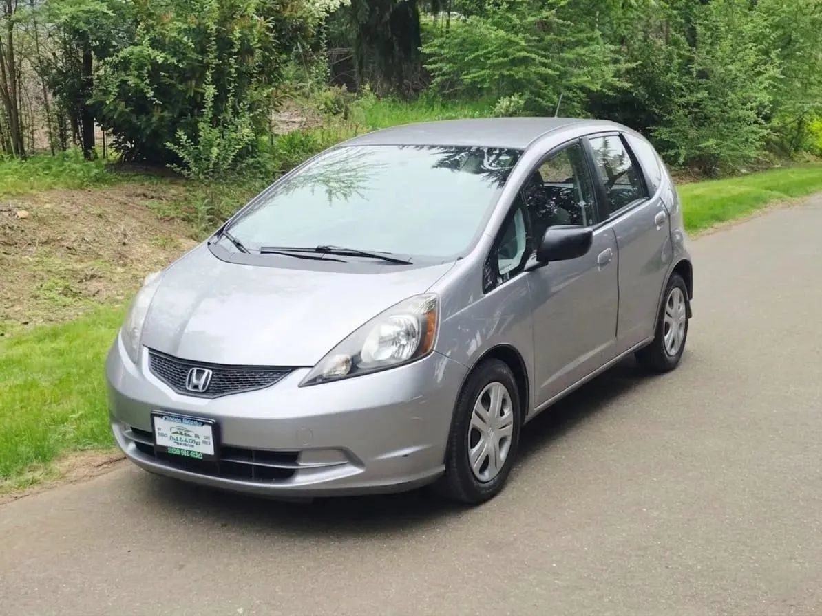 Used 2009 Honda Fit image 1