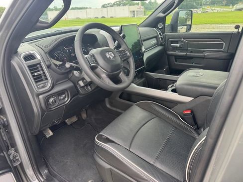 Used 2026 RAM 3500 Laramie AWD/4WD image 43