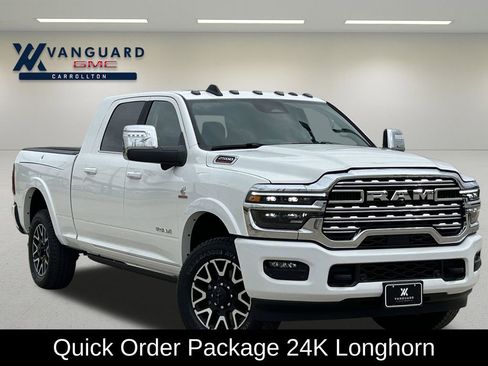 Used 2026 RAM 2500 Limited AWD/4WD image 2