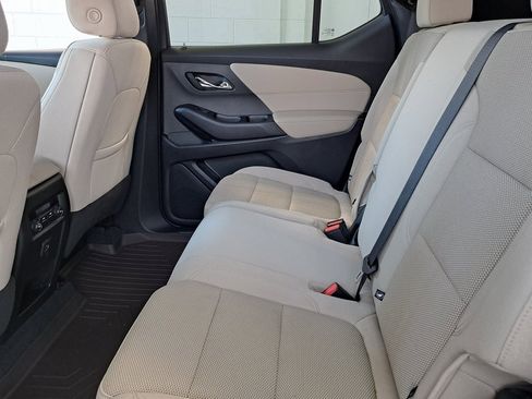 Used 2024 Chevrolet Traverse LS w/ Safety Package image 25