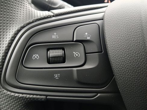 New 2026 Buick Envista Sport Touring FWD image 27