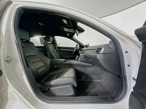 Used 2020 Honda Accord Sport image 29