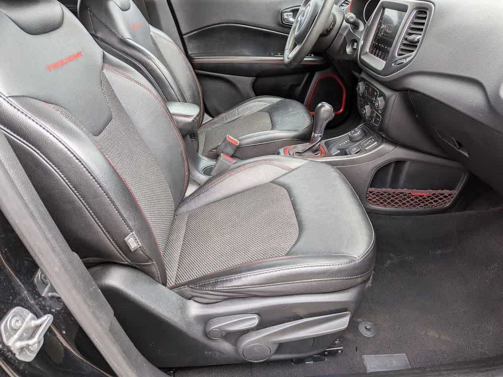 Certified 2021 Jeep Compass Trailhawk AWD/4WD image 19