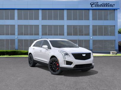 New 2025 Cadillac XT5 Sportv w/ LPO, Onyx Lite Package