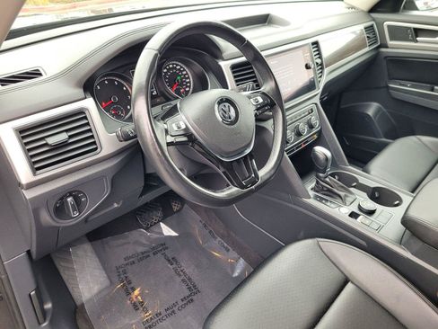 Used 2019 Volkswagen Atlas SE w/ Panoramic Sunroof Package AWD/4WD image 12