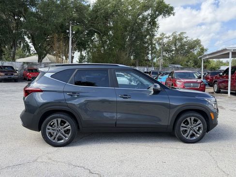 Certified 2023 Kia Seltos S w/ Navigation Package image 4