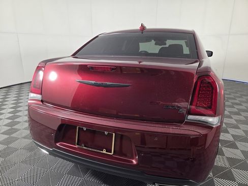 Used 2023 Chrysler 300 Touring L w/ Comfort Group RWD image 5