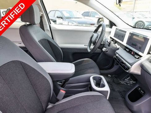 Certified 2024 Hyundai Ioniq 5 SE RWD image 18
